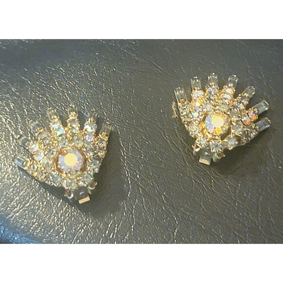 Resplendent AB Rhinestone Crystal Baguette Clip Earrings Hobe Gold Plt MCM VTG - Picture 8 of 14